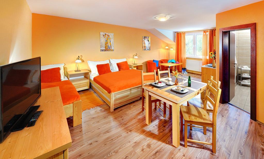 Apartmany Renomal Tatranska Lomnica Bagian luar foto